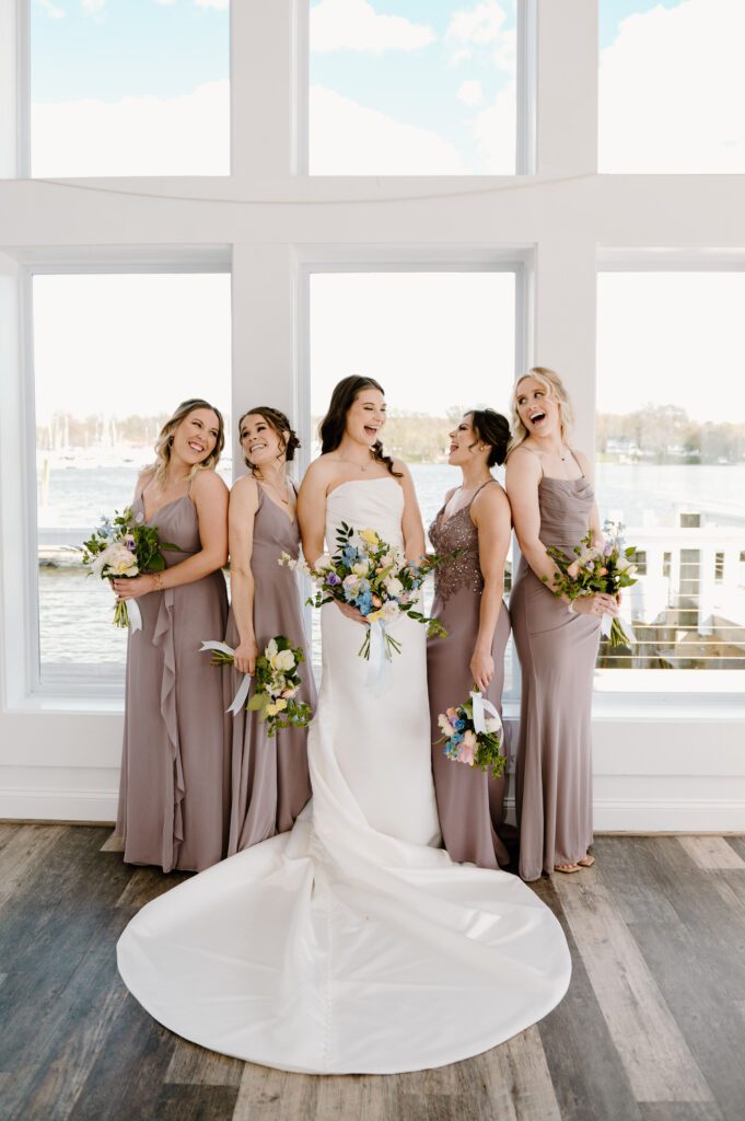 bridesmaids photos