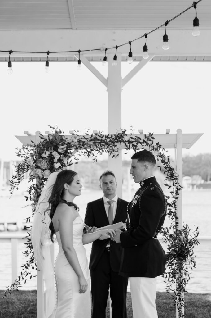 Maryland wedding ceremony photos on the eastern shore