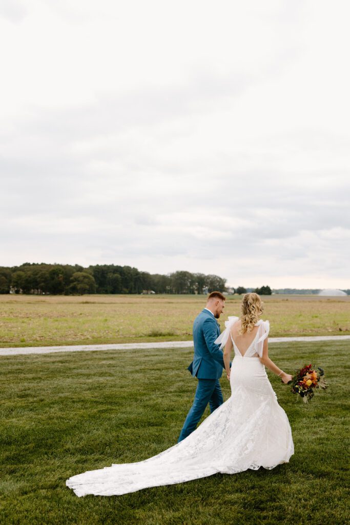 Rustic Fall Wedding at Vanderwende Acres // The Shaffers