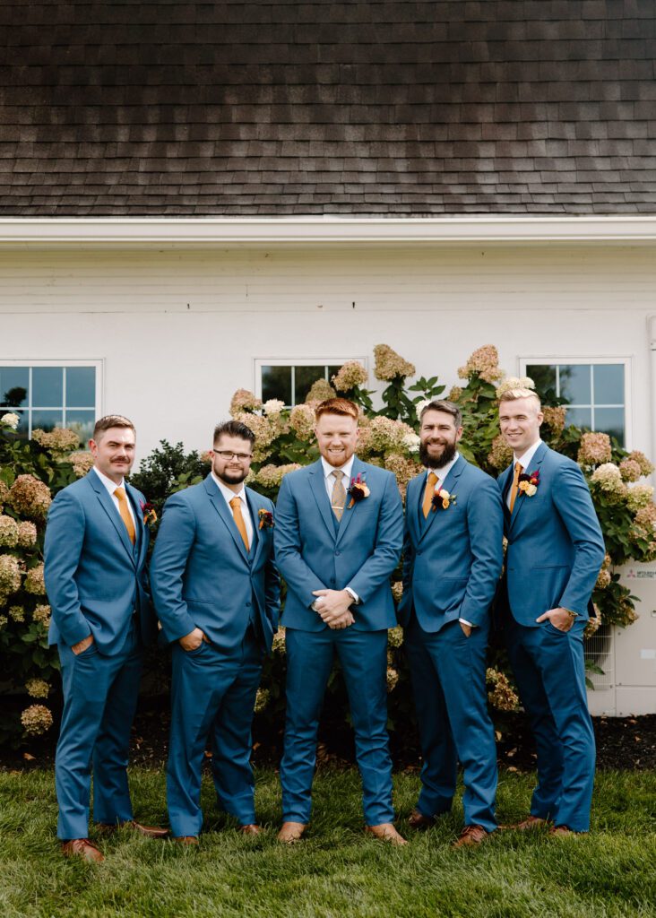 modern wedding photos in delaware with fall colors and rustic details