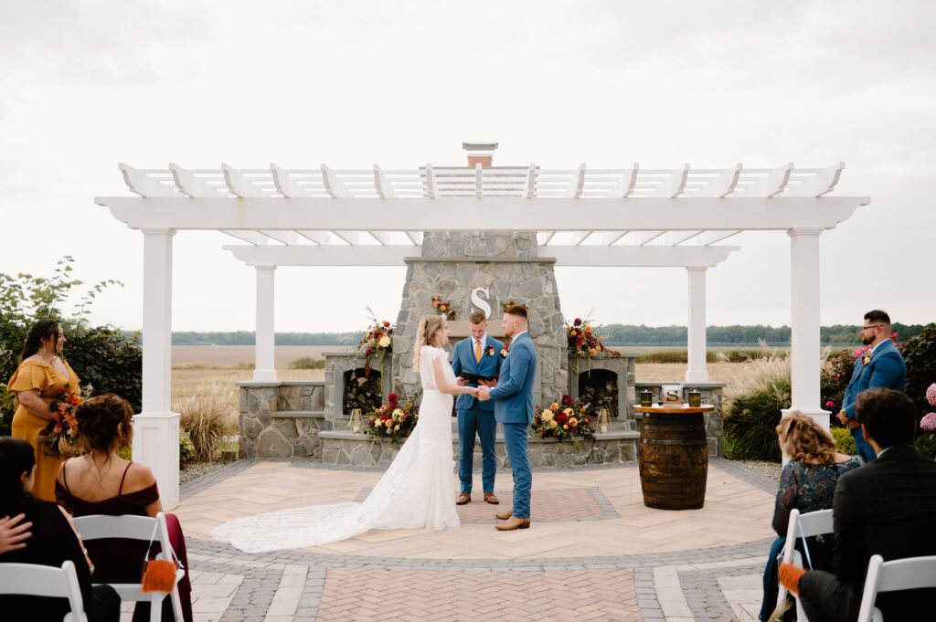 documentary style wedding photography fall wedding photos