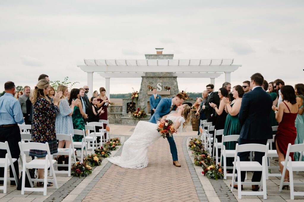 documentary style wedding photography fall wedding photos at Vanderwende Acres