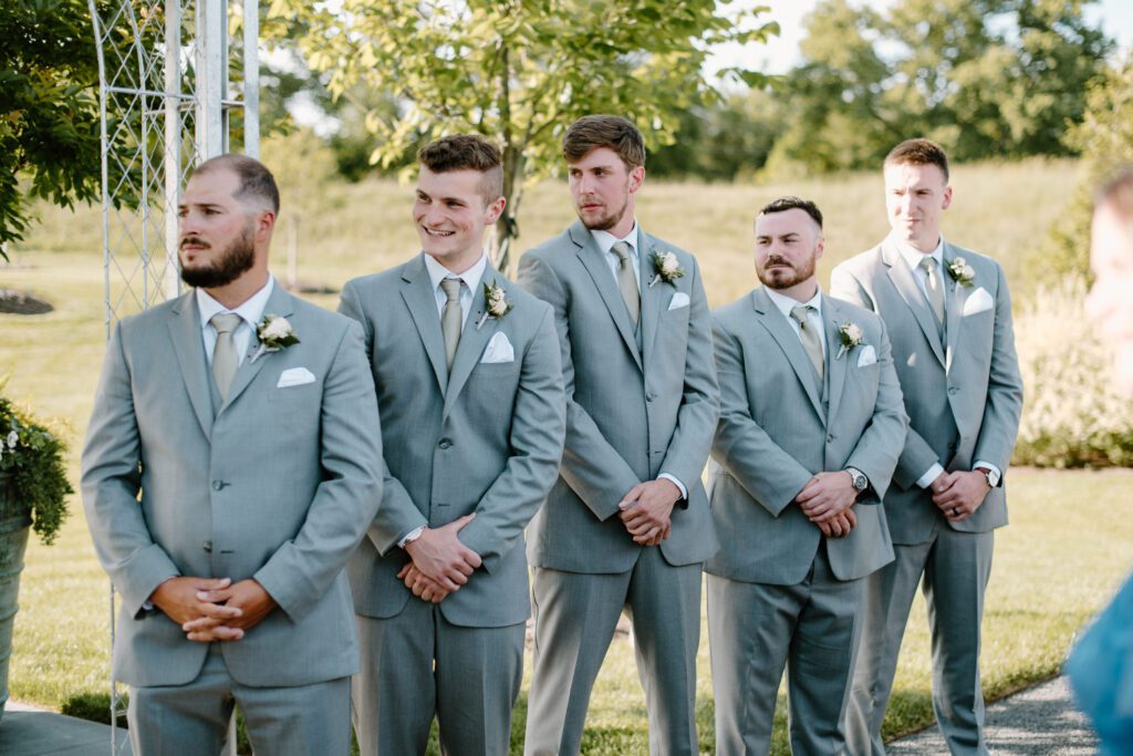 outdoor summer wedding ceremony