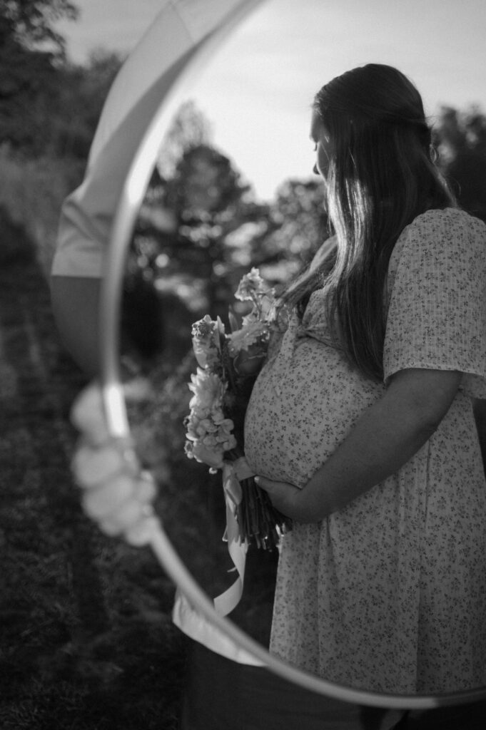 Colorful Spring Maternity Photos at Terrapin Beach Park