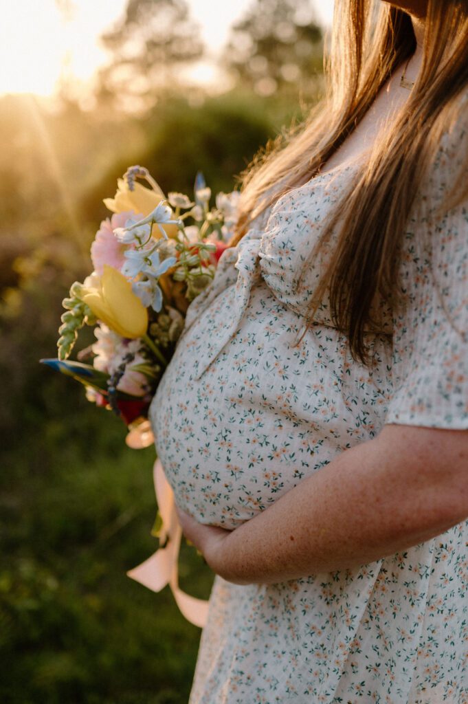 Colorful Spring Maternity Photos at Terrapin Beach Park
