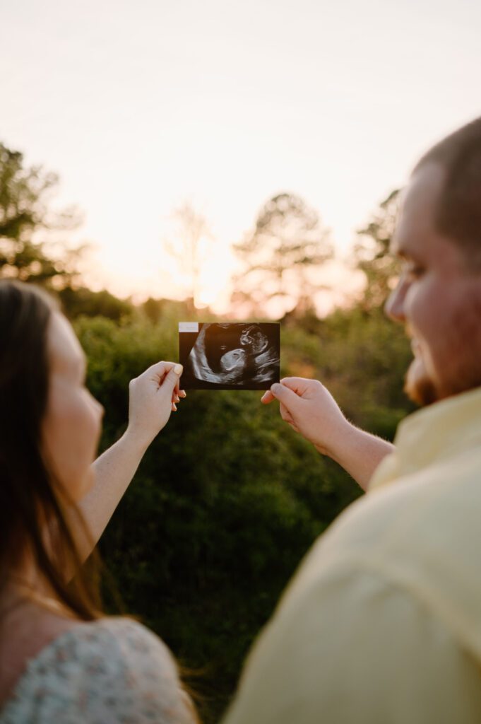 Colorful Spring Maternity Photos at Terrapin Beach Park