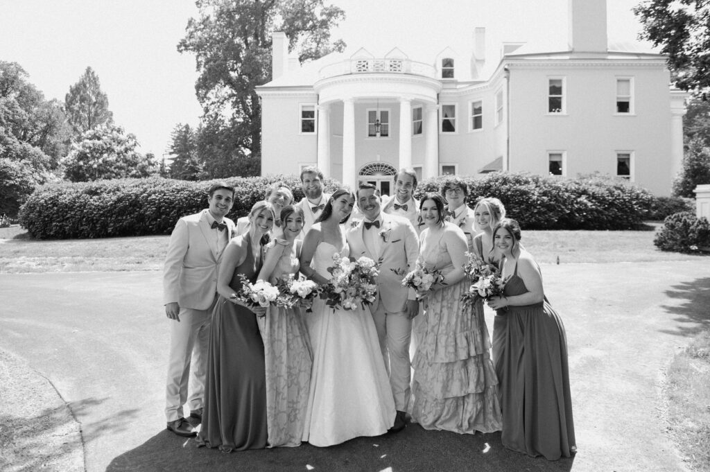 bridal party photos timeless and romantic