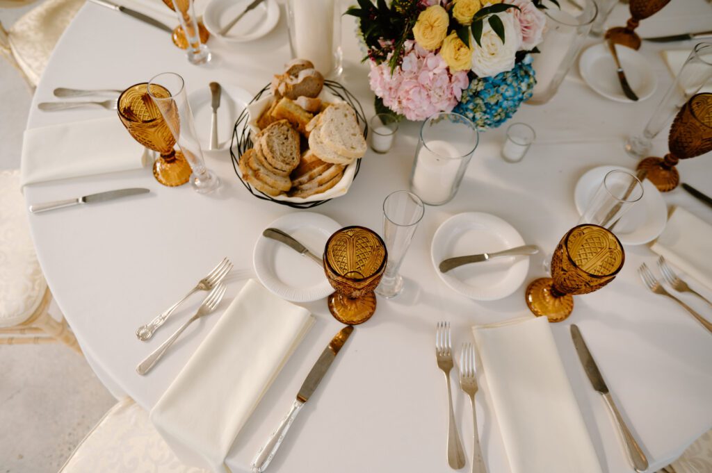 Bellevue Hall Garden Party Wedding with Timeless Elegance // The Weisers
