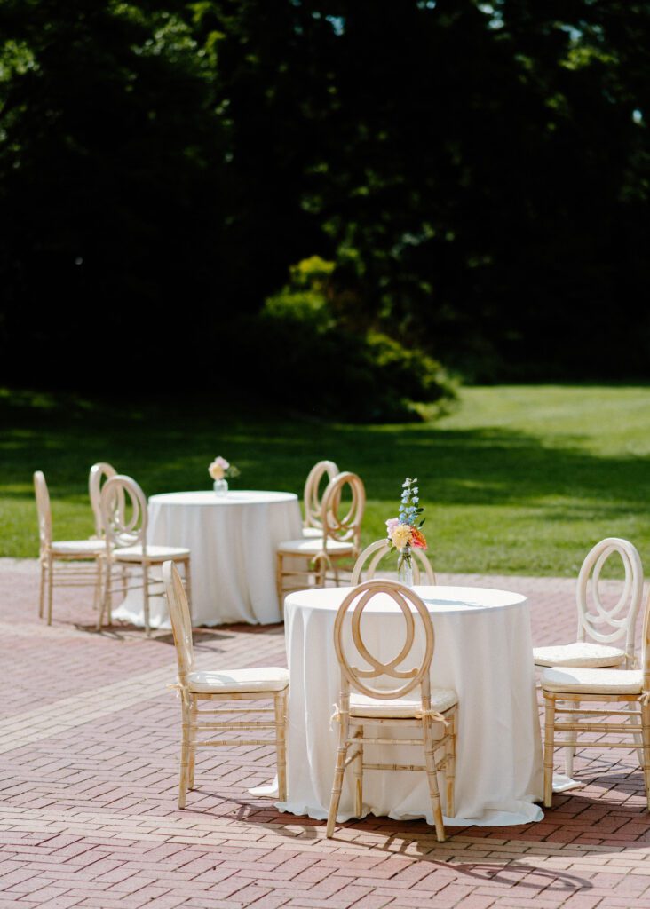 Bellevue Hall Garden Party Wedding with Timeless Elegance // The Weisers